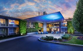 The J House Greenwich Hotel